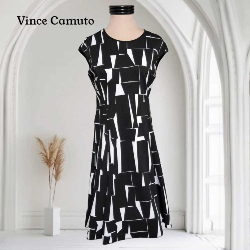 Vince Camuto Black and White Geometric Sheath Dress with Cap Dolman Sleeves